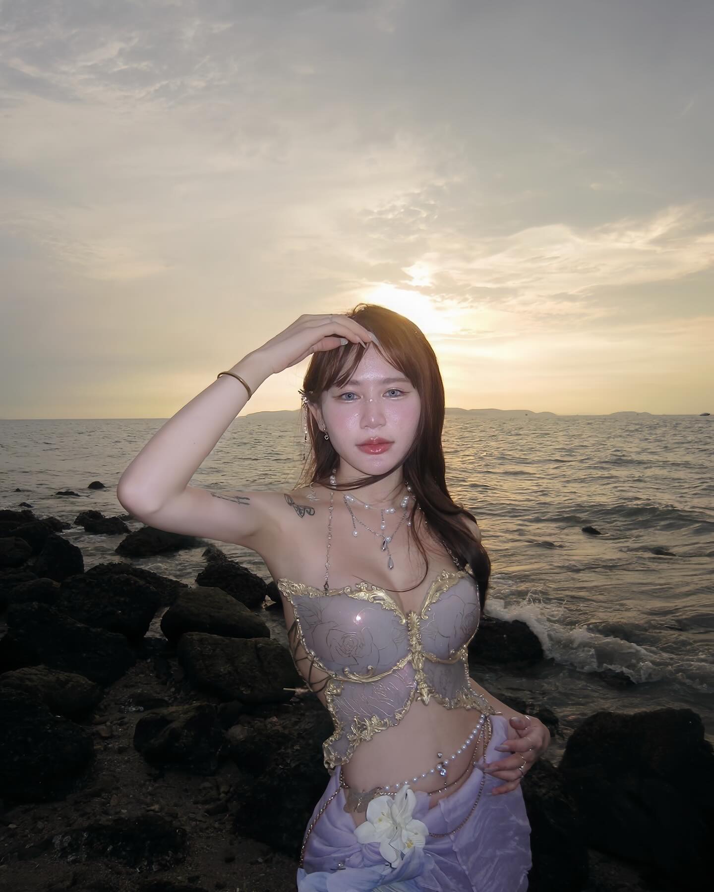ลูกพีช onlyfans และลูกพีช โอนลี่แฟนไทย