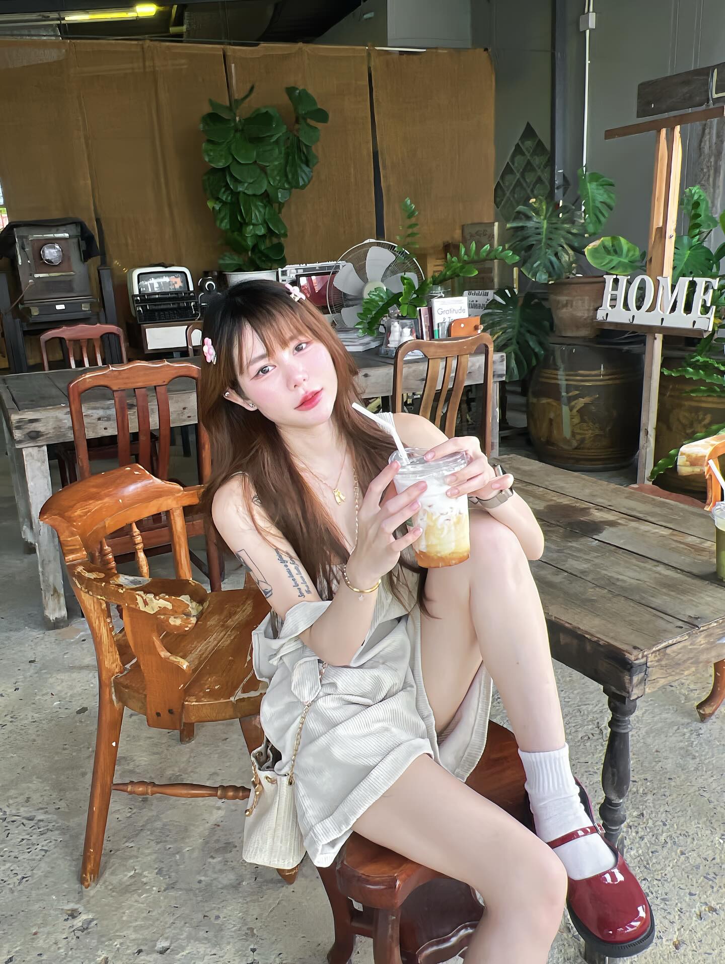 เสน่ห์ของลูกพีช accpeachy